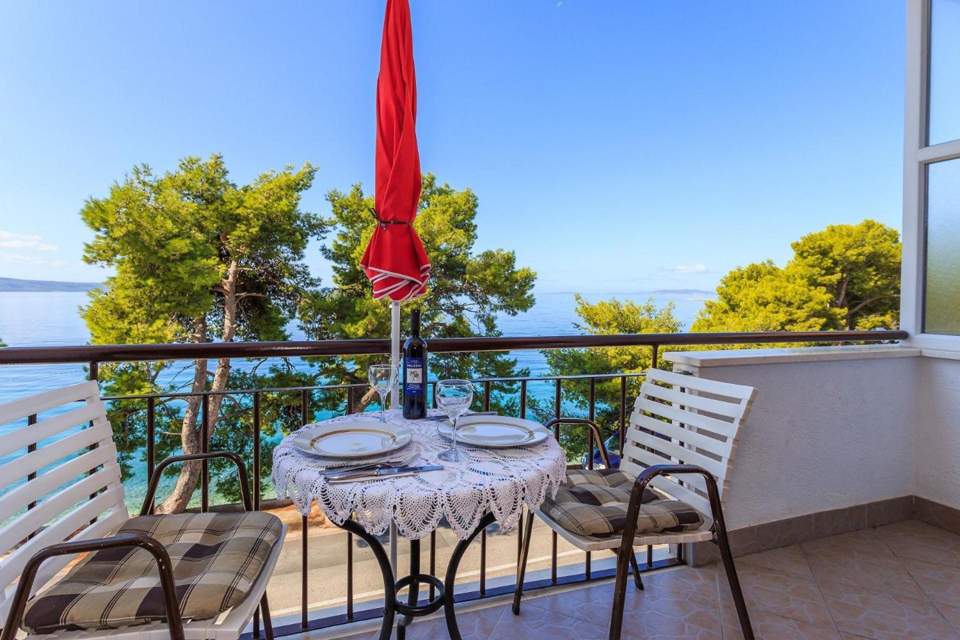 Apartments Verica - 15 M From Beach Krilo Exterior photo